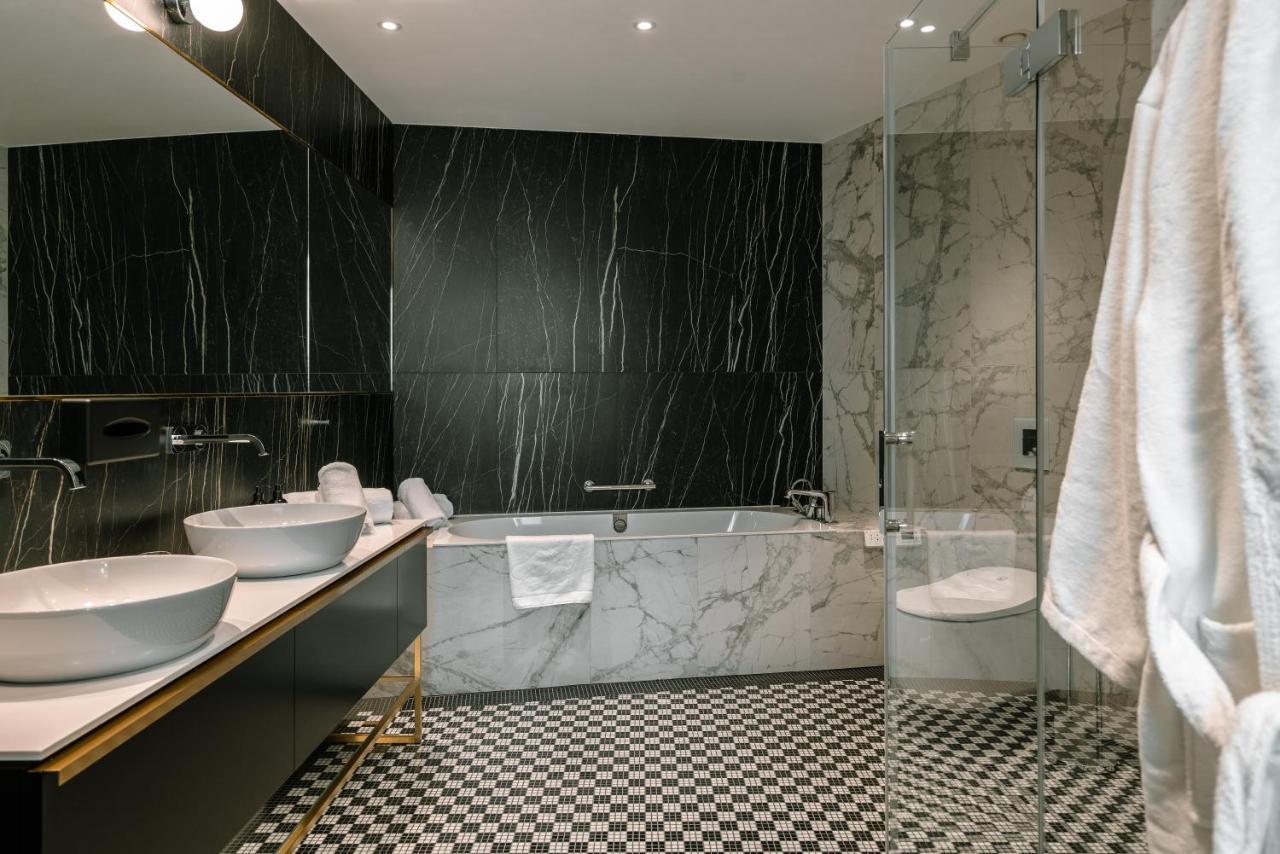 Hotel Ferreus Modern Art Deco كراكوفيا المظهر الخارجي الصورة Bathroom