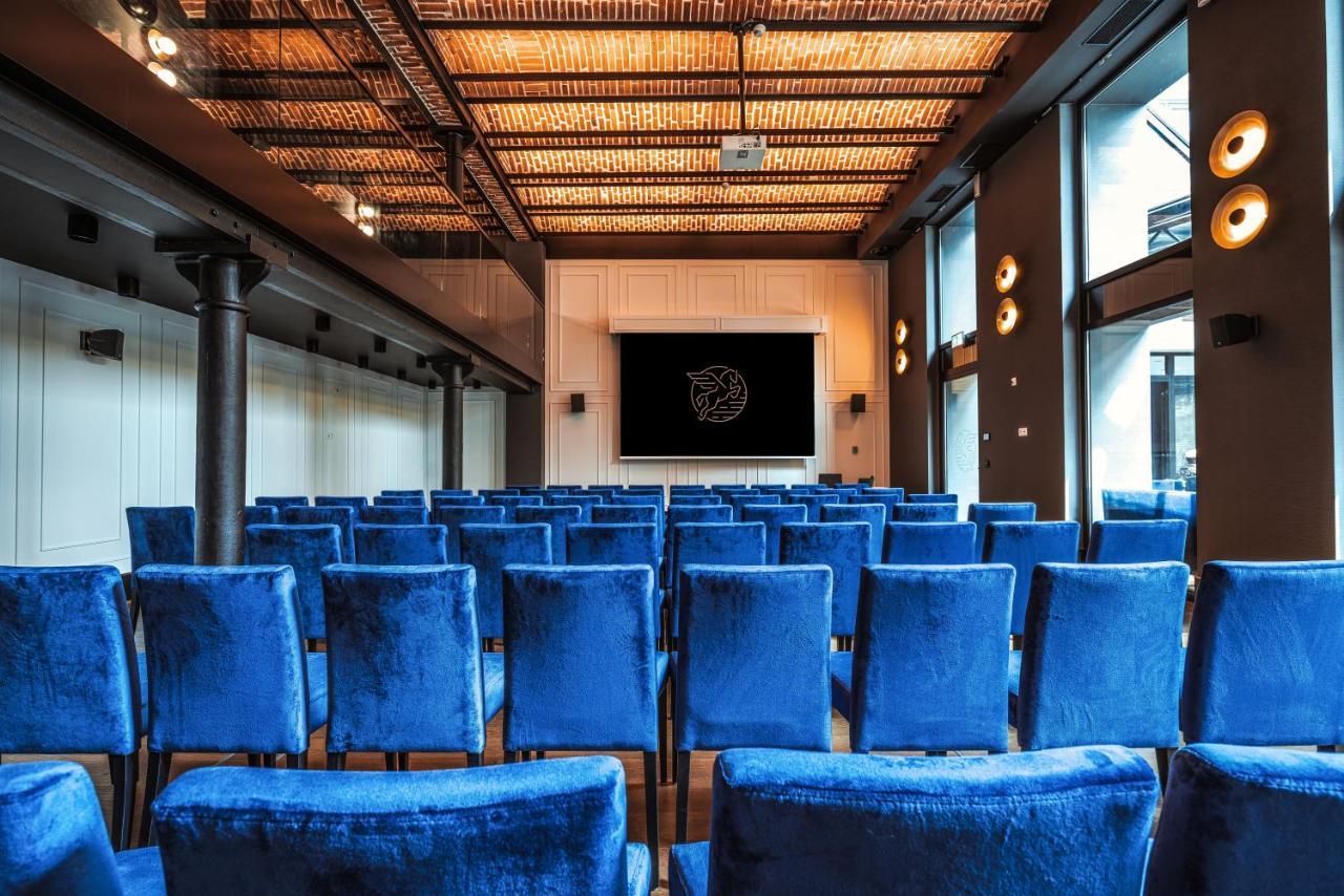 Hotel Ferreus Modern Art Deco كراكوفيا المظهر الخارجي الصورة The auditorium
