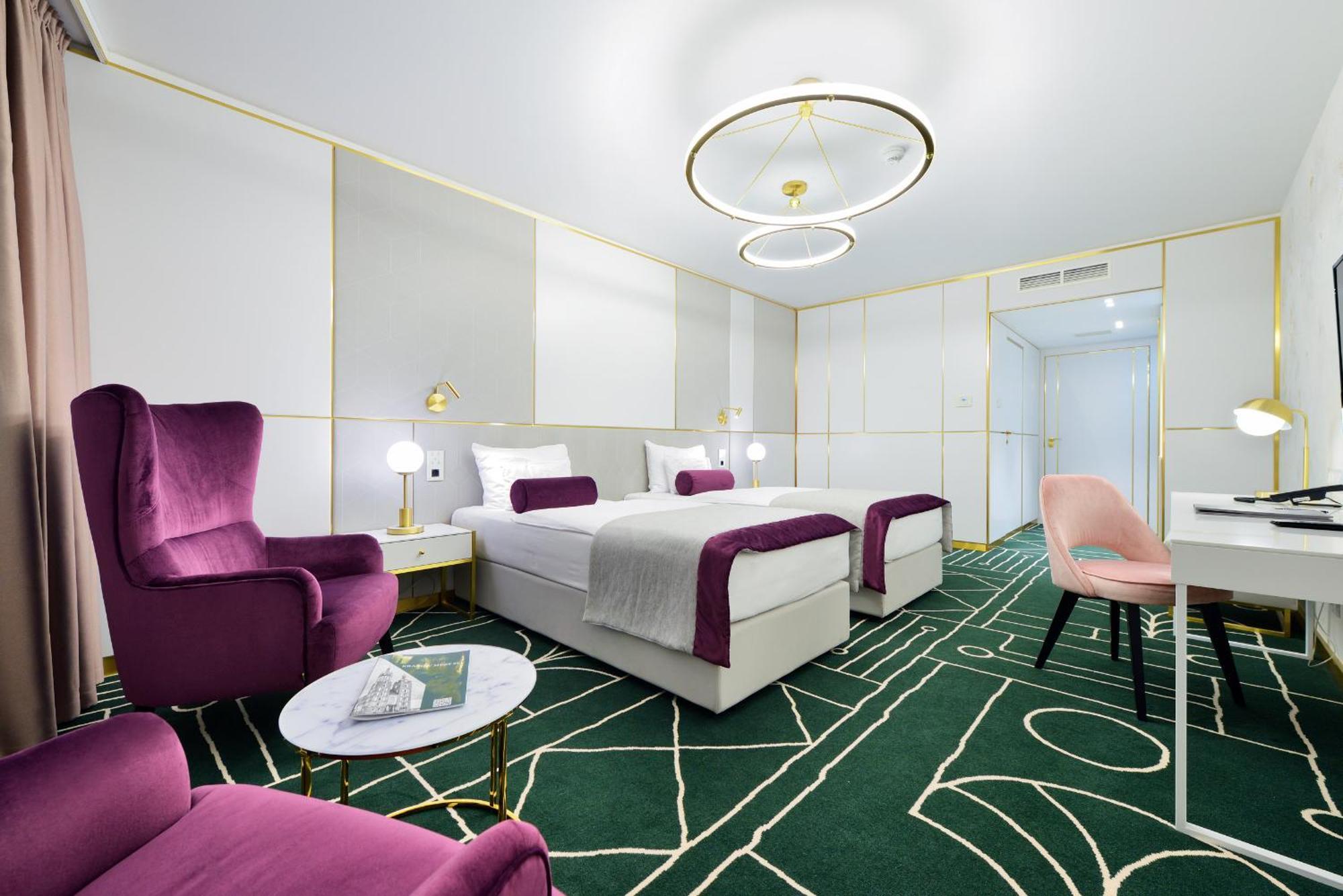 Hotel Ferreus Modern Art Deco كراكوفيا المظهر الخارجي الصورة Deluxe room